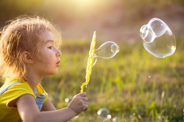 What's the Most Comfortable Yet Chic Jumpsuit Design for Creative Workspaces?